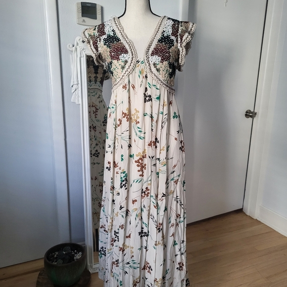 Anthropologie Floral Beige Maxi Dress/used - Picture 5 of 12